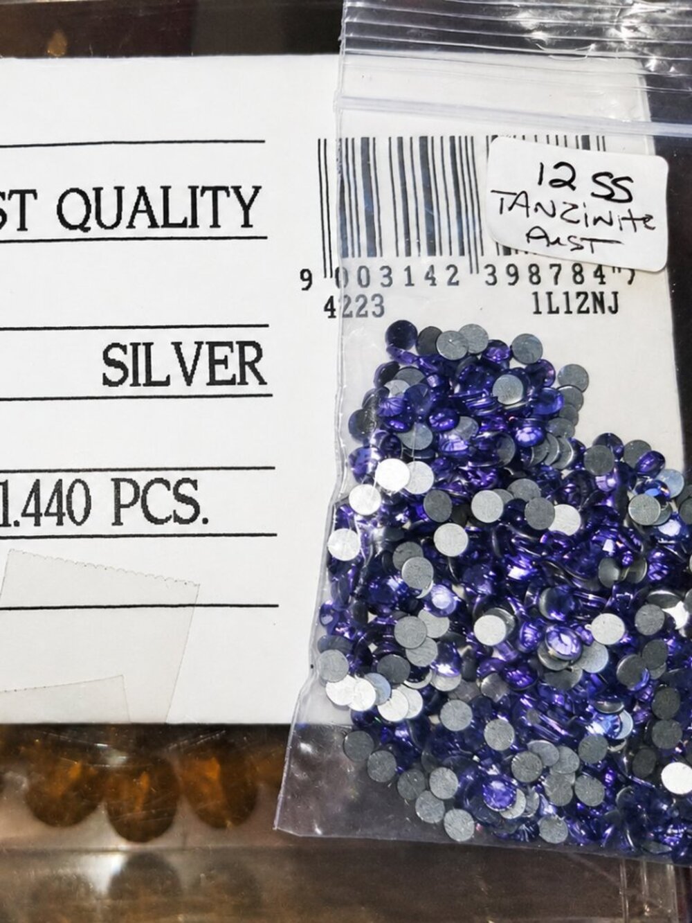 Swarovski 12ss Tanzanite Flatbacks (rich purple) Factory Pack 10G (1440)